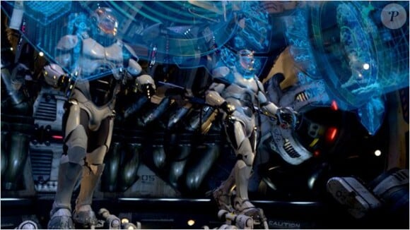 Deux êtres connectés et en télépathie dans le corps d'un robot géant pour Pacific Rim.
