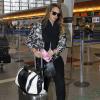 L'actrice de 32 ans Jessica Alba arrive à l'aéroport LAX de Los Angeles pour prendre un avion. Le 30 avril 2013