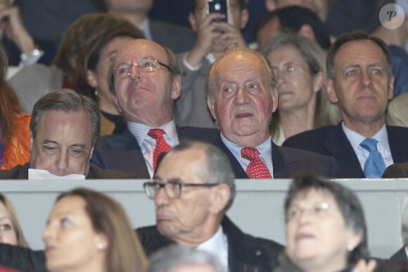 Le roi Juan Carlos Ier d'Espagne assistait le 30 avril 2013 à San Bernabeu à la demi-finale retour de Ligue des Champions opposant le Real Madrid au Borussia Dortmund, vainqueur 4-1 à l'aller. La victoire 2-0 des merengue n'a pas suffi...