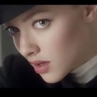 Amanda Seyfried, cow-girl irrésistible en égérie Givenchy