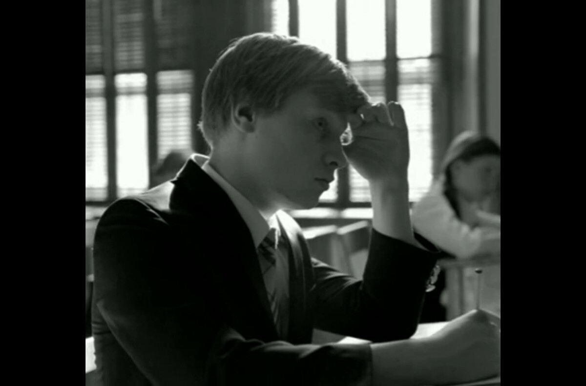 Vidéo College Boy, le nouveau clip d'Indochine Purepeople