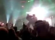 Mick Mars : Le papy rockeur de Mötley Crüe renversé sur scène par un fan déjanté