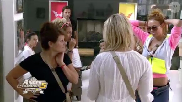 Marie s'en va dans les Anges de la télé-réalité 5, mardi 7 mai 2013 sur NRJ12