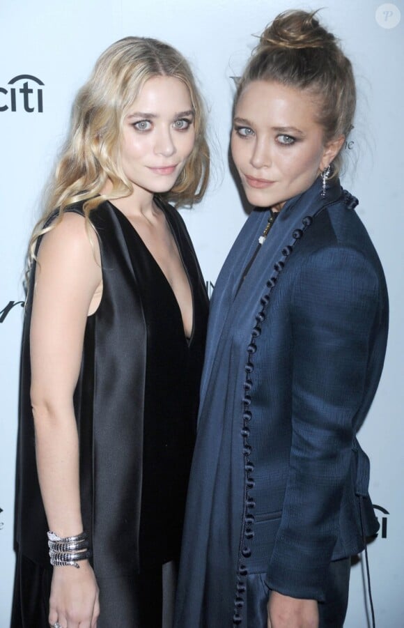 Ashley Olsen et Mary-Kate Olsen à la soirée Innovator of the Year Awards à New York, le 18 octobre 2012. Amanda Bynes a déclaré qu'elle était fan de leurs collections.