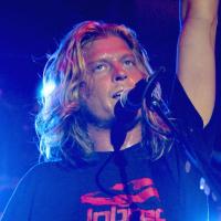 Wes Scantlin : Le chanteur de Puddle of Mudd encore arrêté par la police