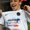 Zlatan Ibrahimovic jubilait après le titre de champion de France acquis par le PSG après sa victoire 1-0 sur la pelouse de l'Olympique Lyonnais, le 12 mai 2013 à Lyon
