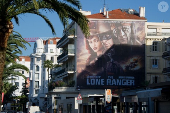 Lone Ranger s'offre un énorme poster à Cannes.
