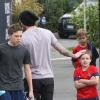 Exclusif - David Beckham au Camp des Loges avec ses trois fils Brooklyn, Cruz et Romeo après l'entraînement, le 4 mai 2013.
