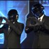Le duo Daft Punk pour la première mondiale de "Tron : Legacy" à Los Angeles, le 11 décembre 2010.