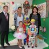 La princesse Stéphanie de Monaco se rendait à l'école du Parc, à Monaco le 15 mai 2013, pour découvrir les créations des élèves à l'occasion de la manifestation "Rencontre autour des Arts... et du Cirque".