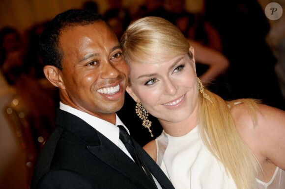Tiger Woods et Lindsey Vonn lors du Met Ball 'Punk: Chaos to Couture' au Metropolitan Museum of Art à New York City le 6 mai 2013