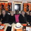 Yvan Le Bolloc' h, Nicole Croisille, Didier Lockwood et Ninine Garcia posent lors de la conférence de presse pour le Festival Jazz Musette des Puces au restaurant "Ma Cocotte" à Paris, le 17 mai.