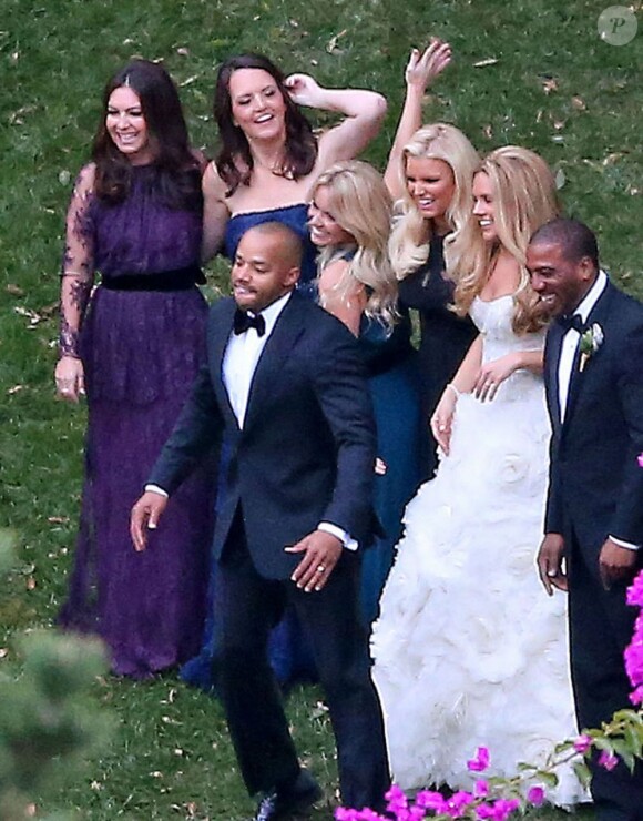 Mariage de Donald Faison et Cacee Cobb dans la maison de Zach Braff a Los Angeles, le 15 décembre 2012. Jessica Simpson, meilleure amie de la mariée, était demoiselle d'honneur.