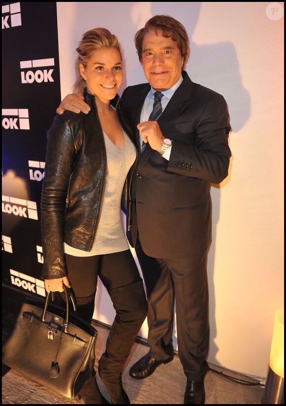 Bernard Tapie et sa fille Sophie à Paris le 17 octobre 2011. 