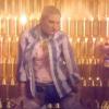 Ke$ha dans Crazy Kids son nouveau clip featuring will.i.am, dévoilé le 28 mai 2013.