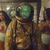 Ke$ha dans son nouveau clip, Crazy Kids featuring will.i.am, dévoilé le 28 mai 2013.