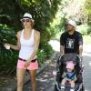Kevin Federline et Victoria Prince ont emmené leur adorable petite Jordan au zoo, pour la première fois, à Los Angeles, le 29 mai 2013