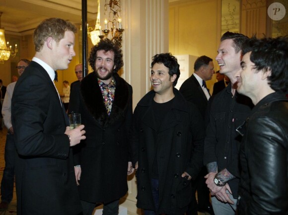 Le prince Harry lors de la soirée du Crystal Ball, le 30 mai 2013 à Grosvenor House, en faveur de l'association Walking with the Wounded.