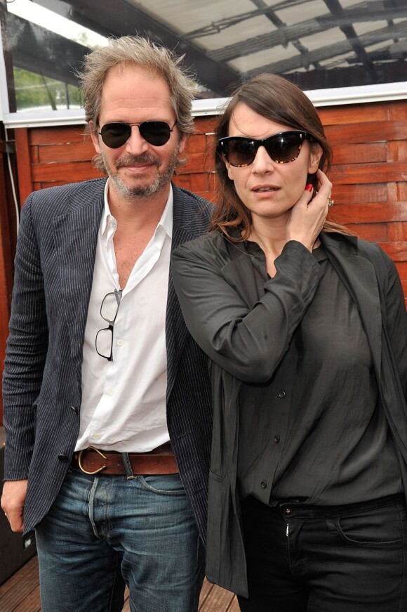 Christopher Thompson et sa femme Géraldine Pailhas à Roland-Garros le 1er juin 2013.