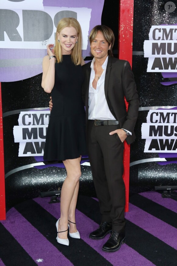 Nicole Kidman et Keith Urban à la cérémonie des CMT Music Awards à Nashville, le 5 juin 2013.