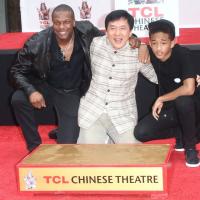 Jackie Chan : Le maître honoré et ému au côté de Chris Tucker et Jaden Smith