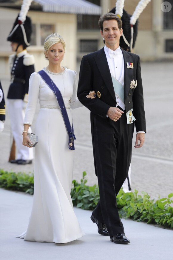 La princesse Marie-Chantal et le prince Pavlos de Grèce au mariage de la princesse Madeleine de Suède et de Chris O'Neill au palais royal à Stockholm le 8 juin 2013.