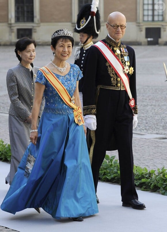 La princesse Takamado du Japon au mariage de la princesse Madeleine de Suède et de Chris O'Neill au palais royal à Stockholm le 8 juin 2013.