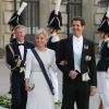 Pavlos de Grece et son épouse Marie-Chantal au mariage de la princesse Madeleine de Suède et de Chris O'Neill au palais royal à Stockholm le 8 juin 2013.