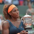 Serena Williams triomphe à la finale dames à Roland-Garros le 8 juin 2013.