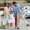Comme Jessica Alba et sa famille les stars succombent au pastel, tendance phare de ce Printemps-Eté 2013