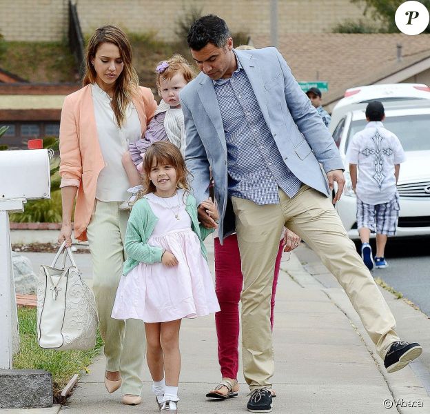 Comme Jessica Alba et sa famille les stars succombent au pastel, tendance phare de ce Printemps-Eté 2013