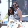 Penn Badgley et la belle Zoë Kravitz, amoureux et en phase, au Festival de Coachella à Indio le 22 avril 2012