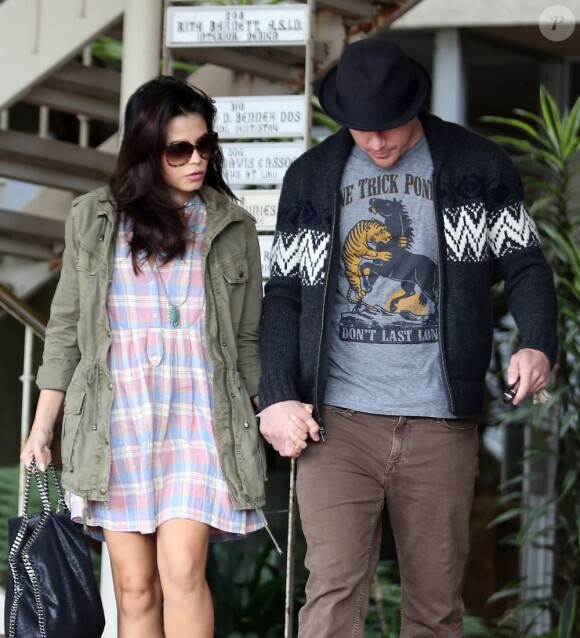 Channing Tatum et sa femme Jenna Dewan, enceinte, dans les rues de Los Angeles, le 5 février 2013.