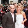Jason Statham et Rosie Huntington-Whiteley à la première du film Redemption au cinéma Odeon West End à Londres, le 17 juin 2013.