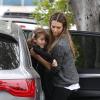 Jessica Alba et sa fille Honor arrivent à l'école à Los Angeles, le 24 Juin 2013.