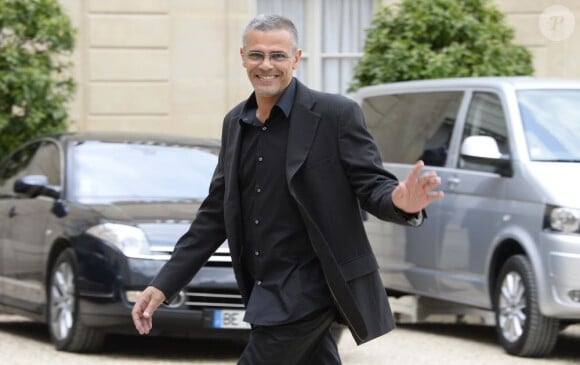 Abdellatif Kechiche au déjeuner avec le président de la République au palais de l'Elysée à Paris, le 26 juin 2013.