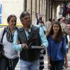 Erik Estrada, star de CHiPs, profite avec sa femme Nanette Mirkovich et leur fille Francesca, d'un séjour à Paris. Le 26 juin 2013.