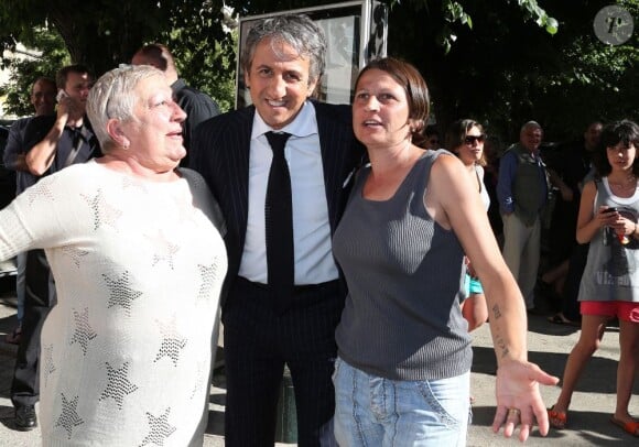 Richard Anconina à la mairie de Sartène, Corse du sud, le 21 juin 2013.