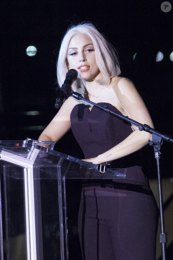 Lady Gaga lors de la Gay Pride de New York, le 28 juin 2013.