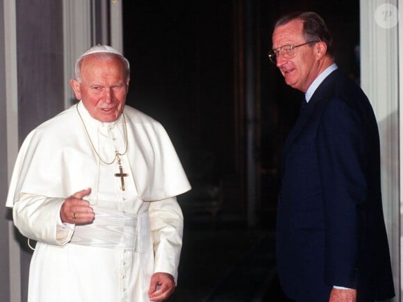 Le pape Jean-Paul II rencontre Albert II de Belgique à Bruxelles, le 4 juin 1995.