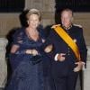 La reine Paola et le roi Albert II de Belgique arrivent au dîner de gala organisé au Palais Grand-Ducal, à l'occasion du mariage du prince Guillaume de Luxembourg et la comtesse Stephanie de Lannoy à Luxembourg, le 19 octobre 2012.