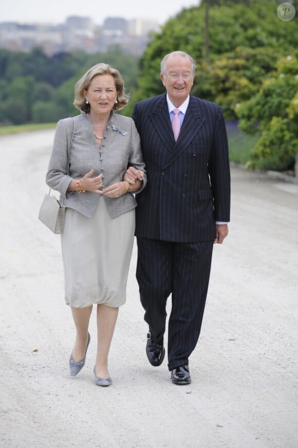 La reine Paola et son époux le roi Albert II de Belgique au Palace de Laeken, à Bruxelles, le 17 juin 2008.