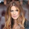 La jolie Poppy Montgomery en shooting photo dans le café "Grand Corona" place de l'Alma à Paris, le 24 septembre 2012.