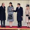 Nicolas Sarkozy et Carla Bruni reçus par la reine Elizabeth II et le duc d'Edimbourgh à Londres, le 26 mars 2008.