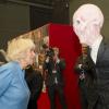 Le prince Charles et Camilla Parker Bowles visitent les studios de la série Doctor Who à Cardiff, le 3 juillet 2013.