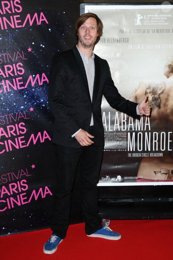 Le réalisateur Félix Van Groeningen lors de la cérémonie de clôture et la remise des prix du festival Paris Cinéma le 8 juillet 2013