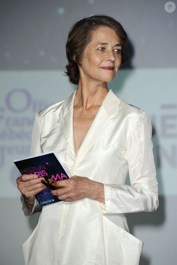 Charlotte Rampling lors de la cérémonie de clôture et la remise des prix du festival Paris Cinéma le 8 juillet 2013