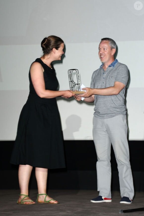 Bénedicte Thomas reçoit le prix Grazia pour Eka et Natia lors de la cérémonie de clôture et la remise des prix du festival Paris Cinéma le 8 juillet 2013