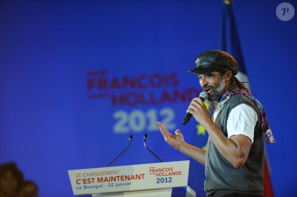 Yannick Noah lors d'un meeting de François Hollande au Parc des Expositions de Paris-Le Bourget au Bourget le 22 janvier 2012