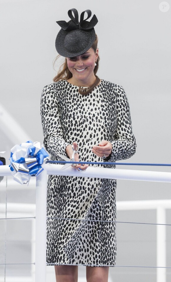 Catherine, duchesse de Cambridge à Southampton le 13 juin 2013 lors de son dernier engagement officiel avant son congé maternité.